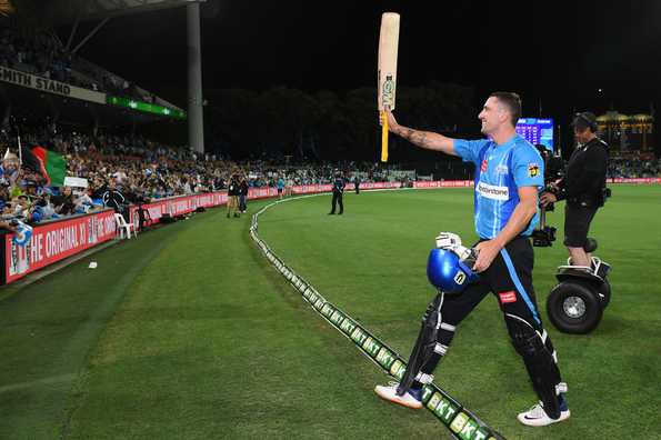 Short aggregated 458 runs and took 11 wickets for Adelaide Strikers in BBL 2022-23.