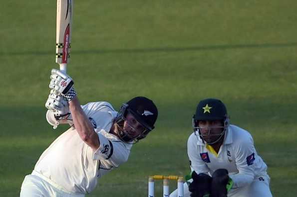 Mark Craig's half-century powered New Zealand to their highest total in Test cricket.