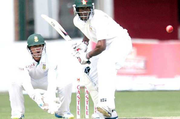 Vusi Sibanda looked in fine touch for Zimbabwe.