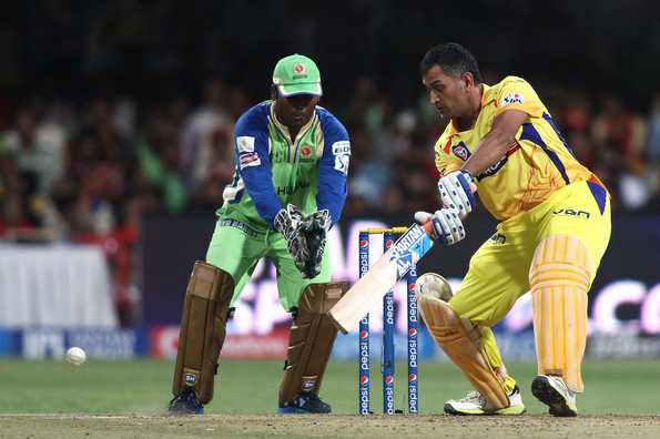 MS Dhoni helped Chennai to a comfortable win.