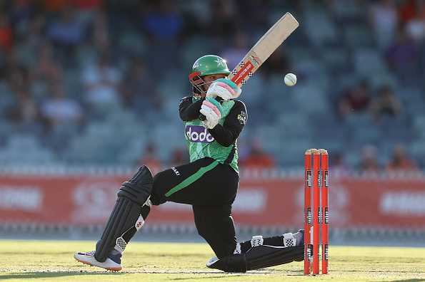 Sophia Dunkley's explosive fifty set the tone for Melbourne Stars to post a competitive score