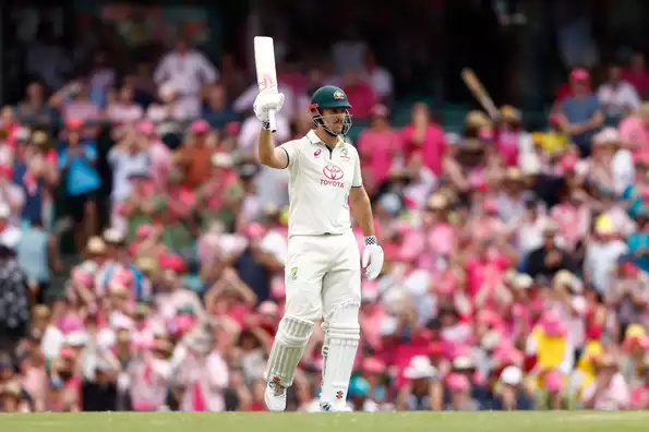 Mitch Marsh hit his fourth Test fifty