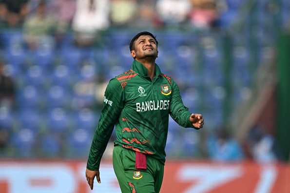 Shakib may still continue playing the remainder of the BPL season by managing his discomfort