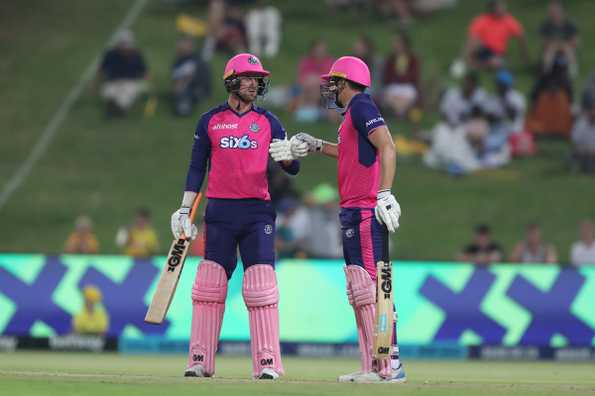 Wihaan Lubbe and Dane Vilas put on a match-winning 95-run stand.