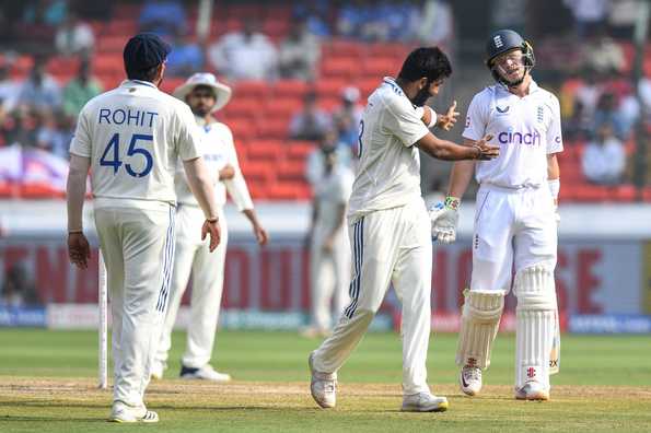 The incident occured in the 81st over of England's second innings