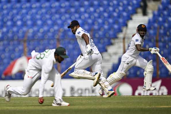 Karunaratne and Kusal Mendis put on 114 for the second wicket.