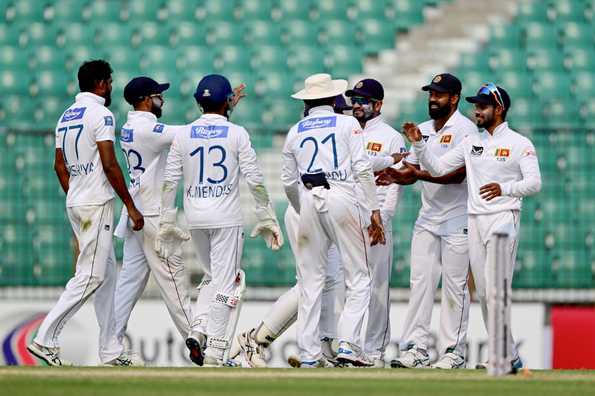 Prabath Jayasuriya took the important wicket of Mominul Haque.