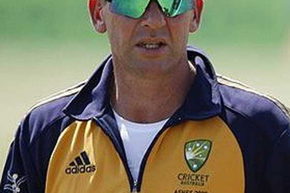 Australian coach Tim Nielsen admitted to misreading the Oval wicket.