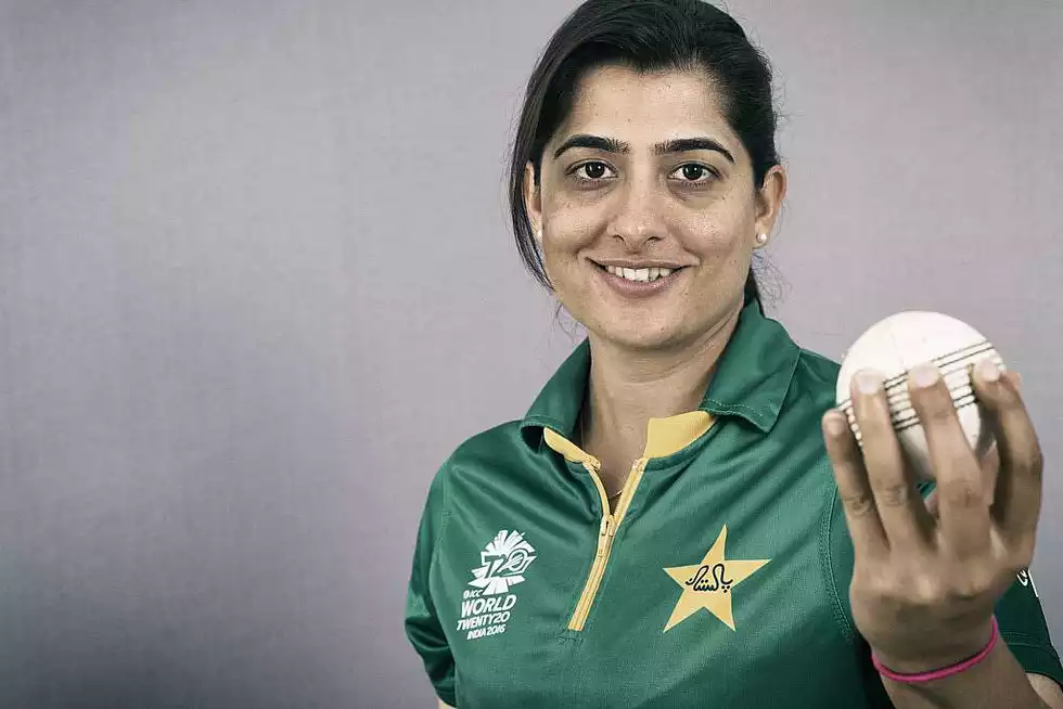 Sana Mir started her career as a fast bowler before a back injury turned her into a spinner.