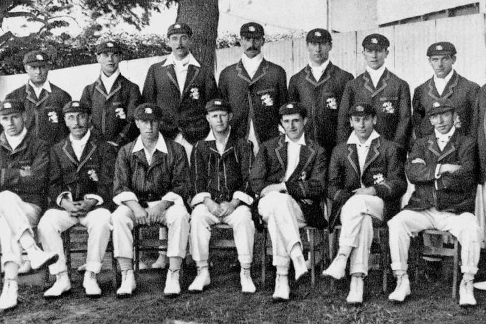 Foster (seated fifth from left), with the Ashes-winning England team