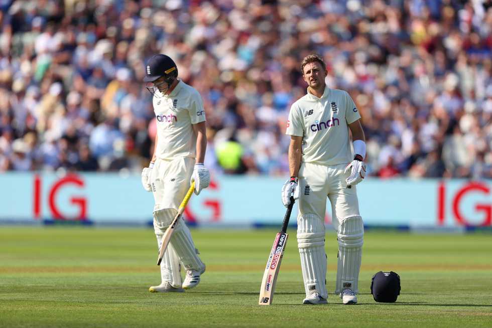 England wasted the advantage of winning the toss because of tactical naivete of the highest order from their batsmen