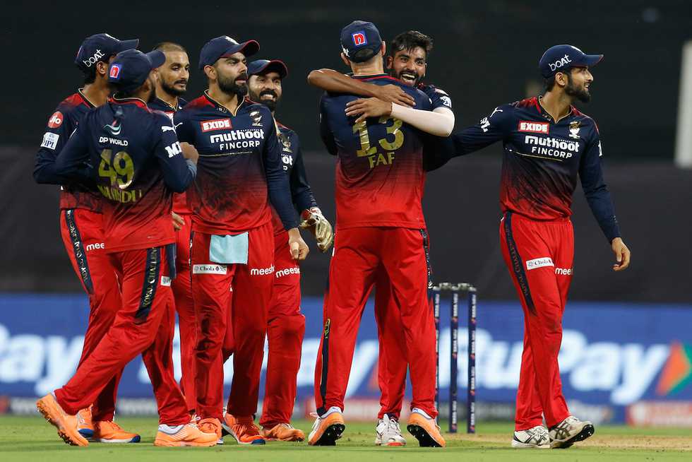 RCB had the worst economy rate (8.46) and average (42.74) in the PowerPlay.