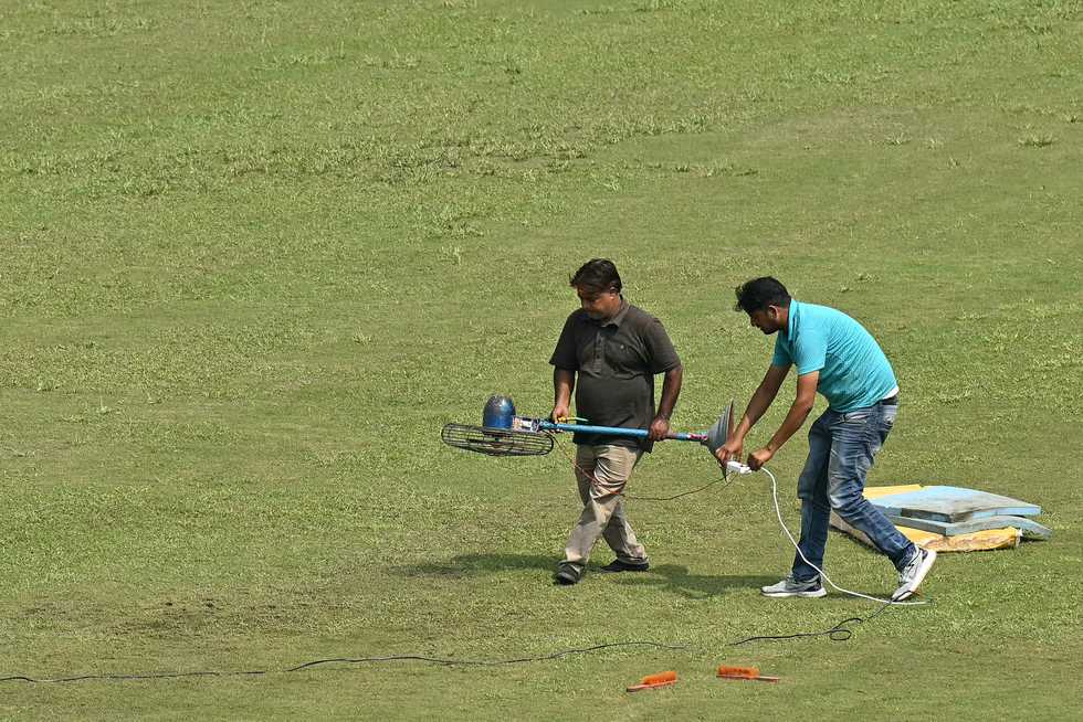 It wasn't until day four that enough covers to protect the entire playing area were brought in