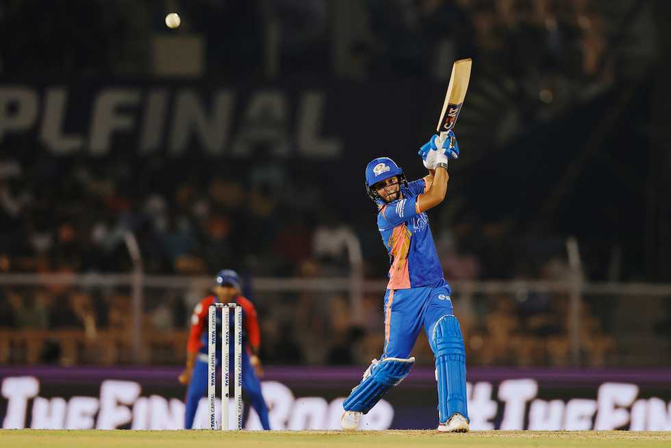 Harmanpreet overcame a slow start, tough matchups and a dodgy knee to power MI to a winning total